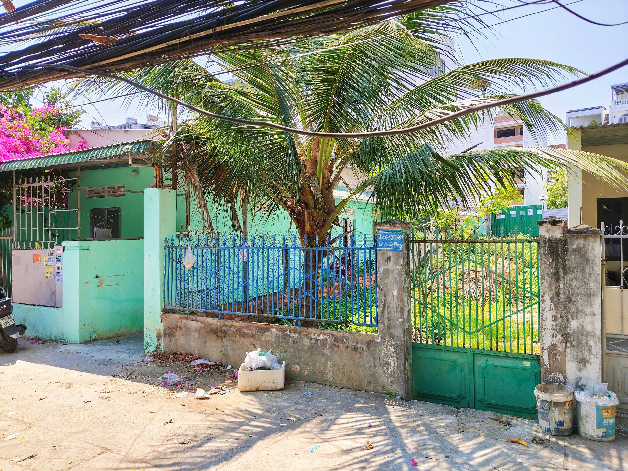 Nhà sẵn 5 phòng trọ sát đường số 22 _ cạnh khu đô thị VCN Phước Long, • Đi ra sông Quán Trường 60m. Dt 152m2. Giá 6.6ty