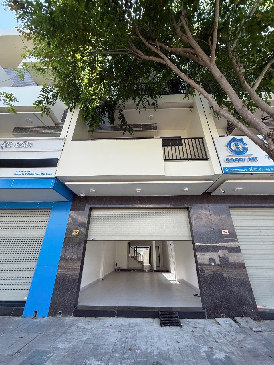 Bán nhà đường lớn kinh doanh, đường Võ Văn Kiệt - VCN Phước Long 2