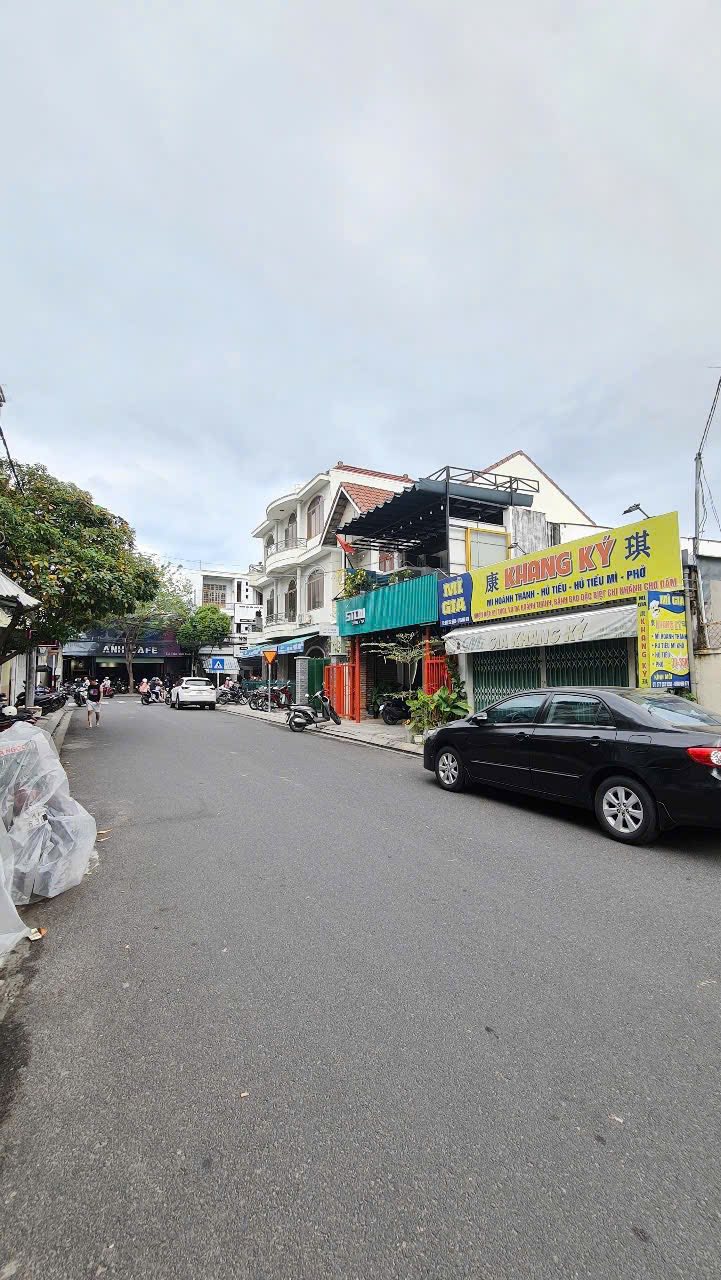 Cần bán lô đất có nhà Mặt tiền đường Hồng Lĩnh, Nha Trang