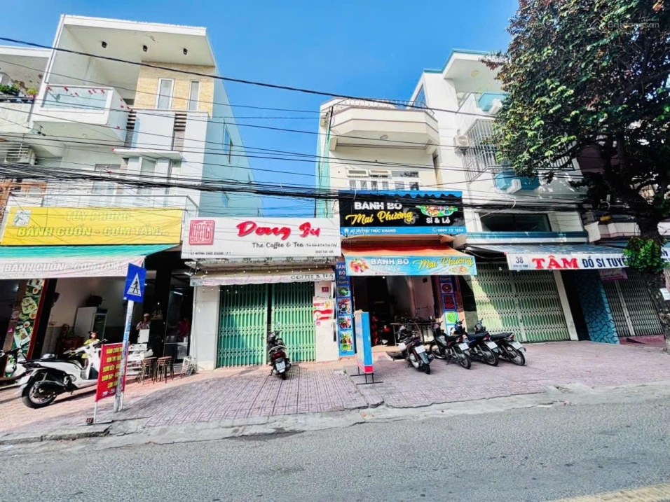 Bán nhà 2 tầng mặt tiền Huỳnh Thúc Kháng _ ngang 4,5m