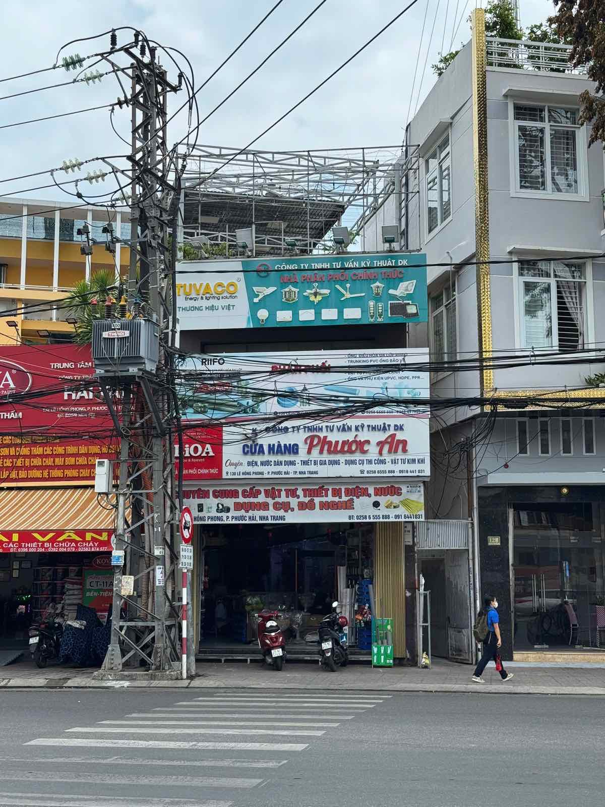 Bán nhà mặt tiền đường Lê Hồng Phong, Nha Trang gần CoopMart ngang 5m