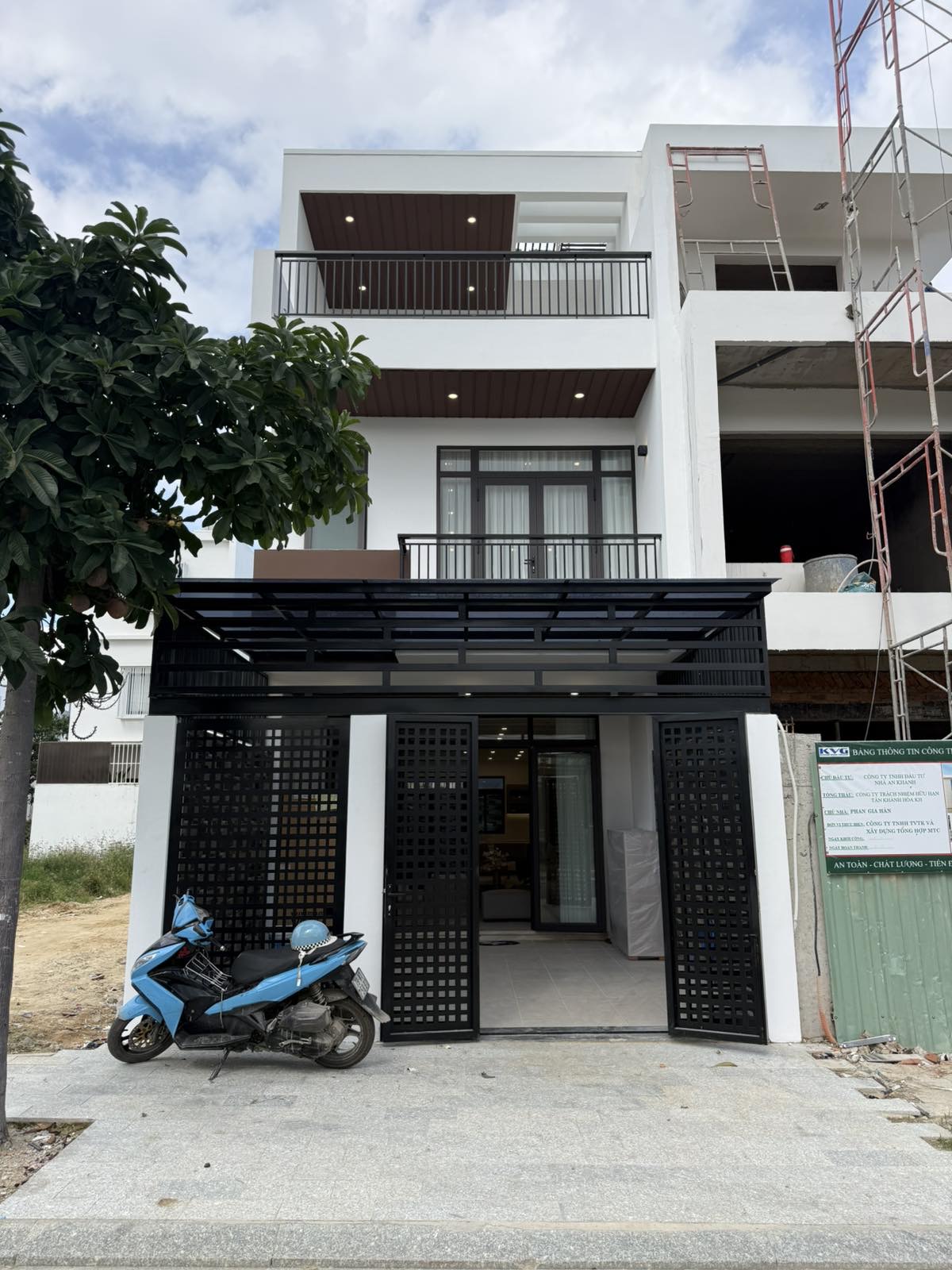 Bán Nhà 3 Tầng Mới Xây Mỹ Gia Gói 7 (LK77)