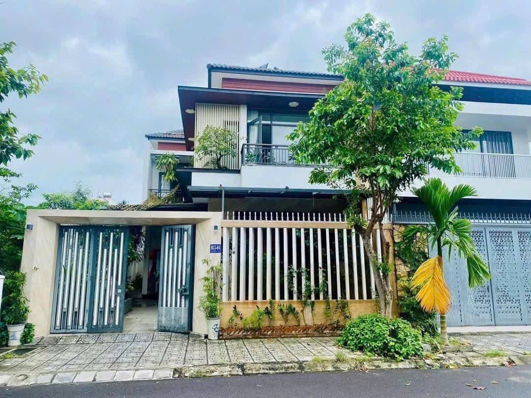 BIỆT THỰ 2 TẦNG AN BÌNH TÂN 180M2, NGANG 9M, ĐÃ CÓ SỔ RIÊNG,