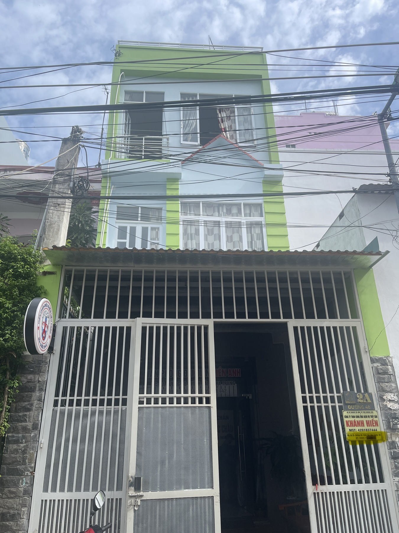 BÁN NHÀ KẾ GÓC 112m², 3 TẦNG, CÁCH BIỂN 300m – ĐƯỜNG PHAN PHÙ TIÊN, NHA TRANG 