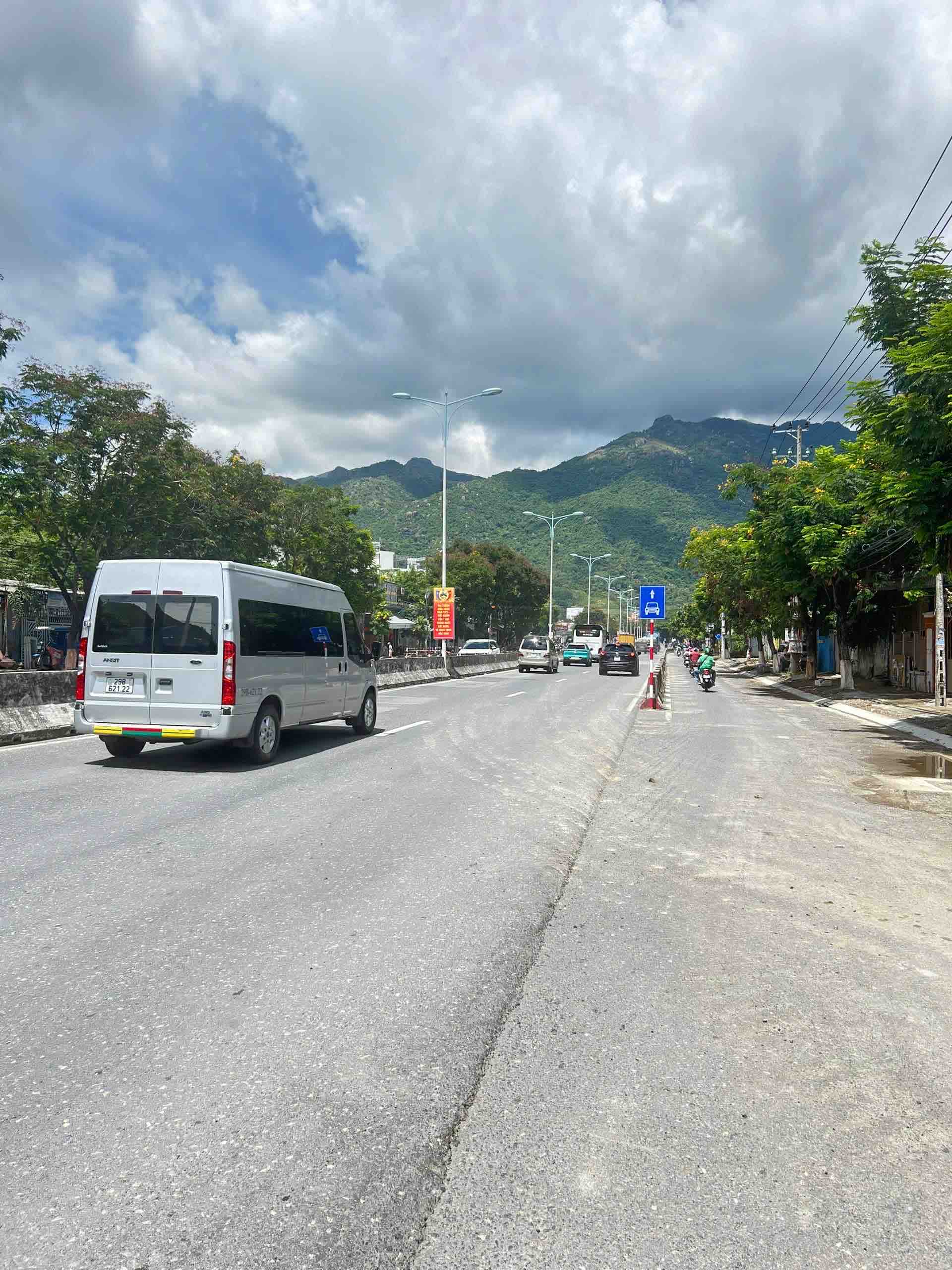 Bán đất Mặt tiền Đại lộ Nguyễn Tất Thành, Nha Trang, Khánh Hoà 