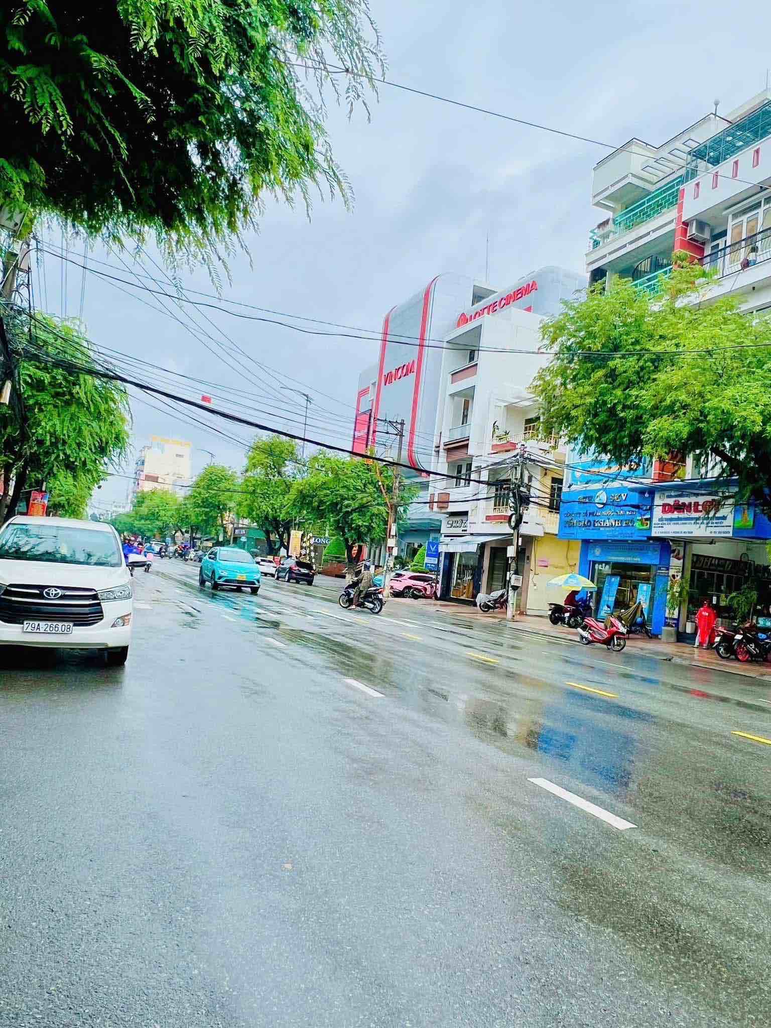 Bán nhà mặt đường Thái Nguyên, Nha Trang, con đường kinh doanh