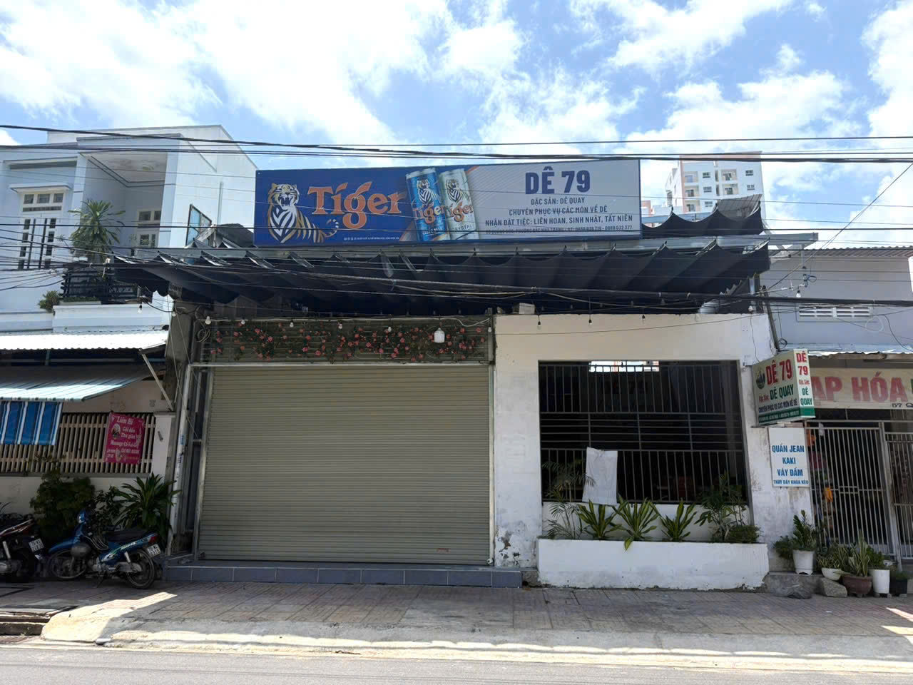 BÁN ĐẤT CẠNH BIỂN NHA TRANG - PHƯỜNG BẮC - MẶT TIỀN 9 mét - ĐƯỜNG 16 mét 
Diện tích: 191m2, Đất ODT 100%. Giá 90tr/m2.