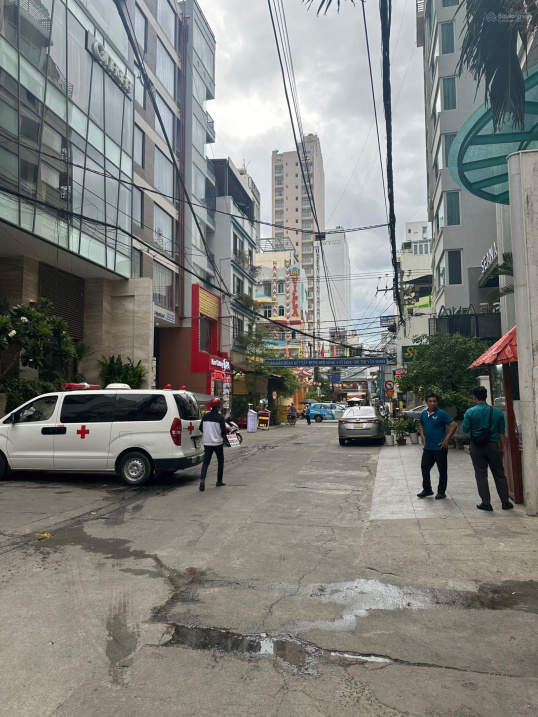 Bán lô đất hai mặt tiền hẻm Hùng Vương - khu Quân Trấn, Nha Trang