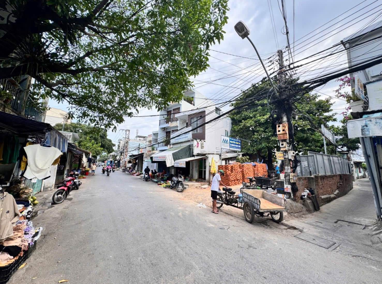 Cần bán lô đất 3 mặt tiền đường Đồng Nai nằm ngay Chợ, gần Vcn Phước Hải, Siêu thị Coopmart...