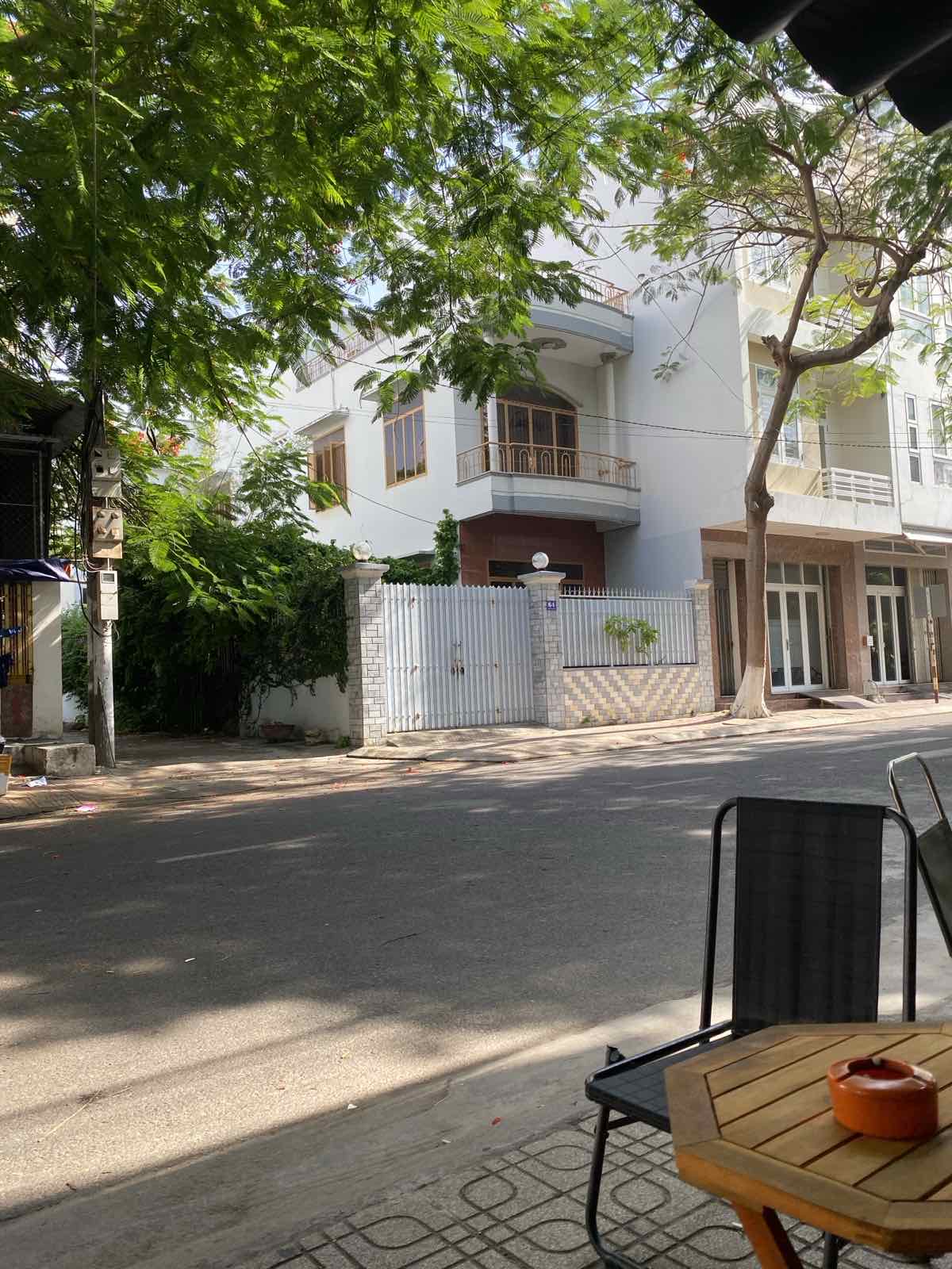 Bán nhà 2 tầng mặt đường Nguyễn Biểu, Nha Trang