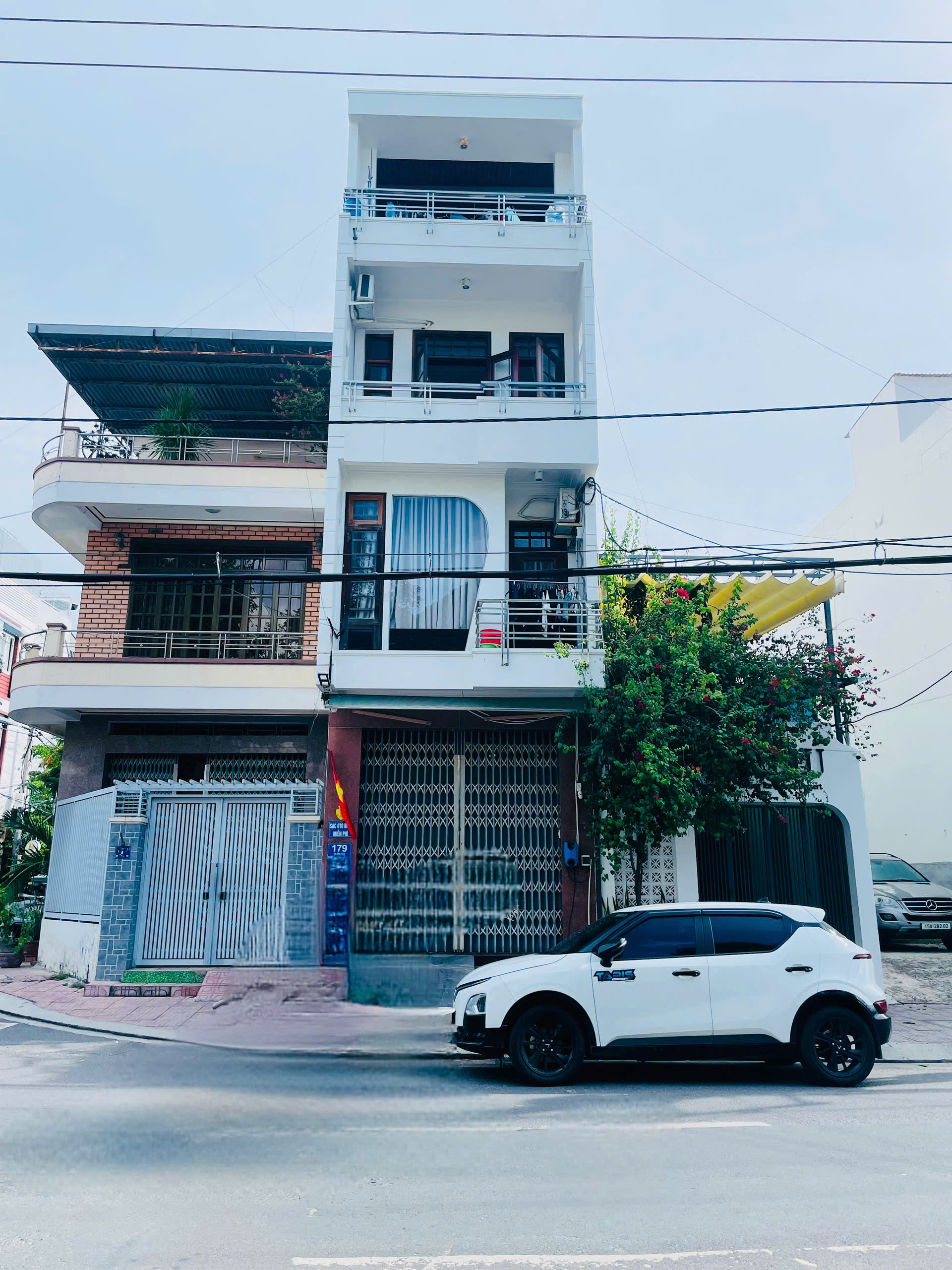 Nhà đường Điện Biên Phủ cách biển chỉ 700m. DT 86.8m2. Giá 11.8ty