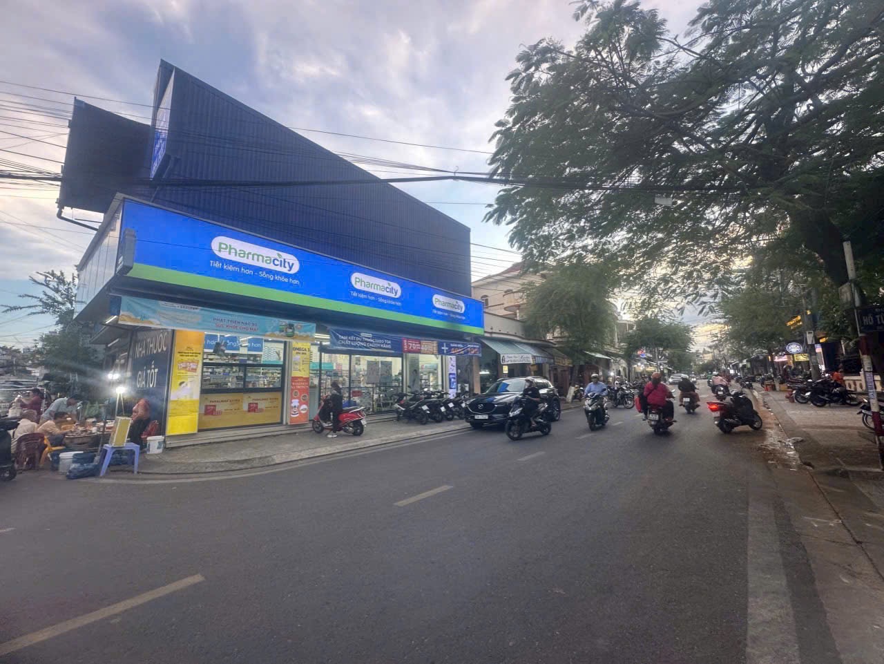 Bán căn góc mặt tiền Tháp Bà và Hồ Tùng Mậu, cách Trần Phú chỉ 100m