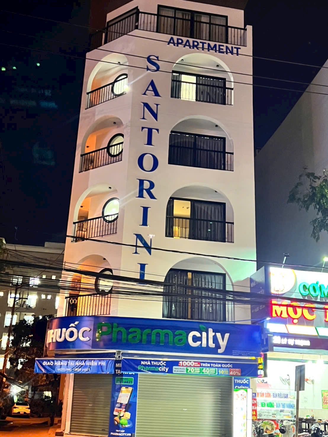 Bán căn góc 2 mặt tiền đường Lý Tự Trọng, Nha Trang, cho thuê 130tr/ tháng