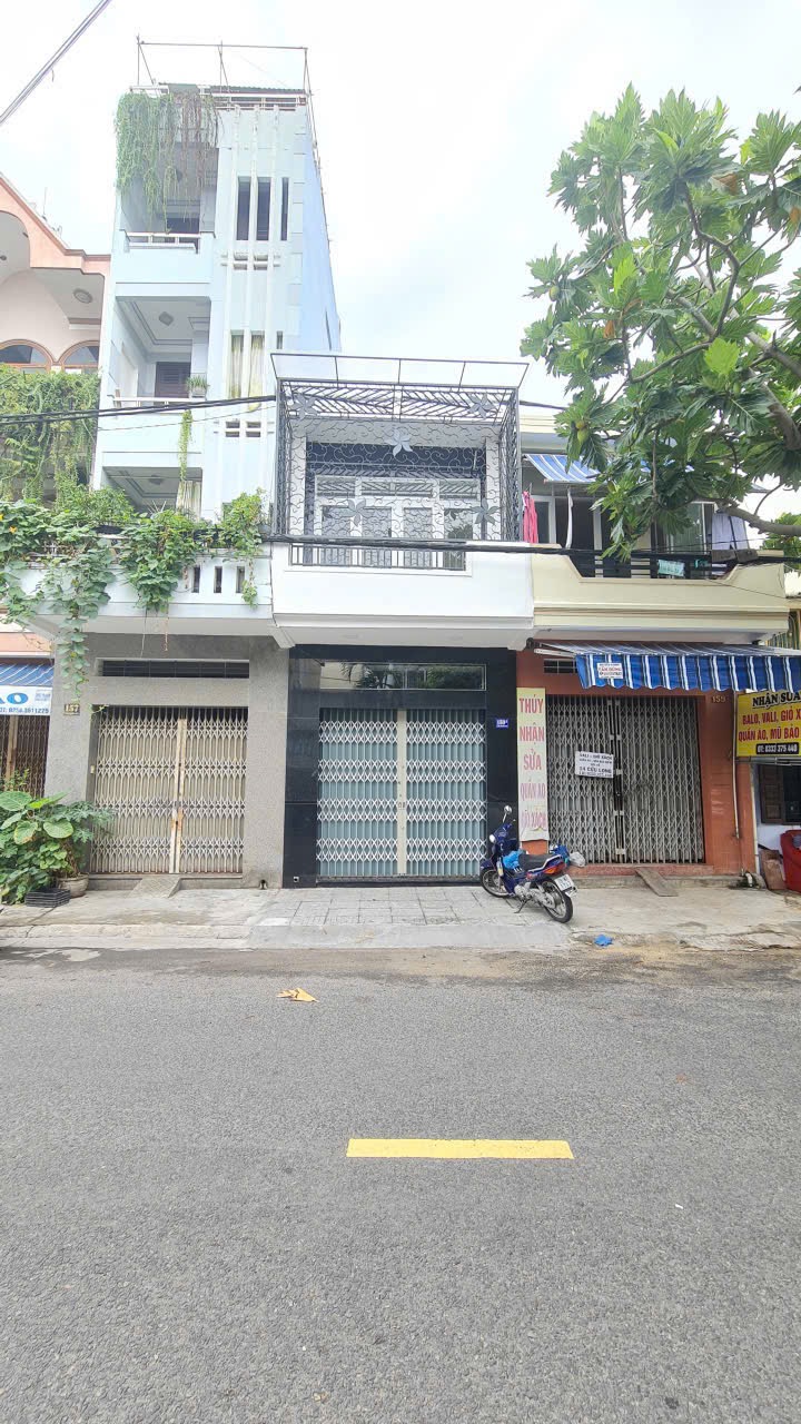 Bán nhà mặt đường Trần Nguyên Hãn, Nha Trang giá 7,2 tỷ