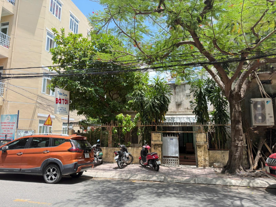 Hàng hiếm, Bán nhà mặt tiền đường Đống Đa, Nha Trang ngang 9.65m