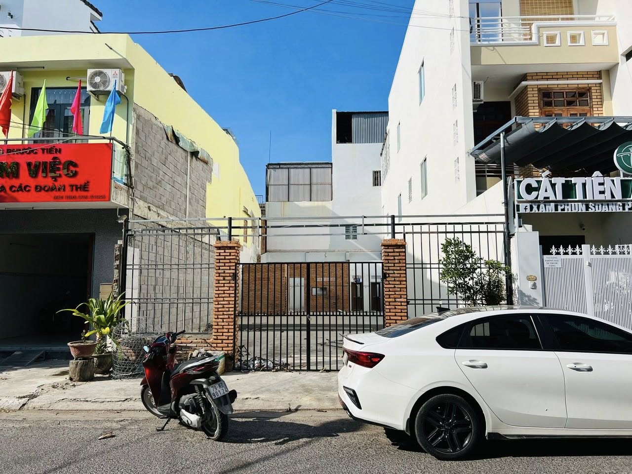 Bán lô đất chỉ có 90.7triệu/m2, khu bàn cờ mặt tiền đường Trương Định, Nha Trang