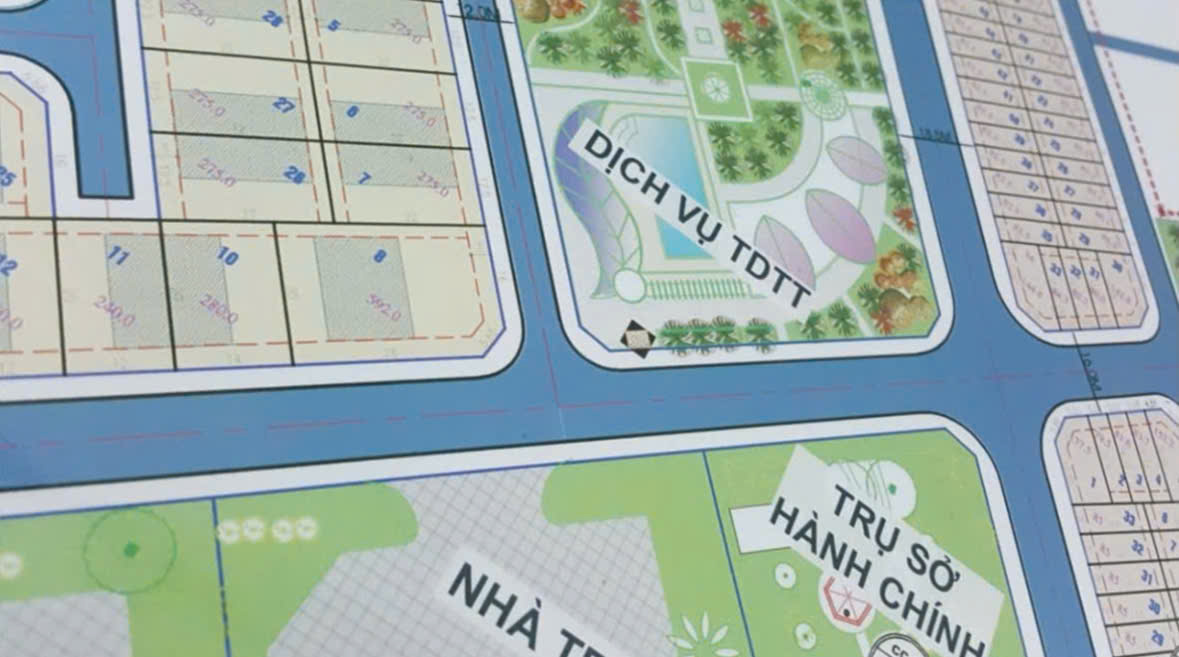 LÔ GÓC 2 mặt tiền : dt 592m² – KĐT HUD PHƯỚC LONG, NAM NHA TRANG. GIÁ 115tr/m2