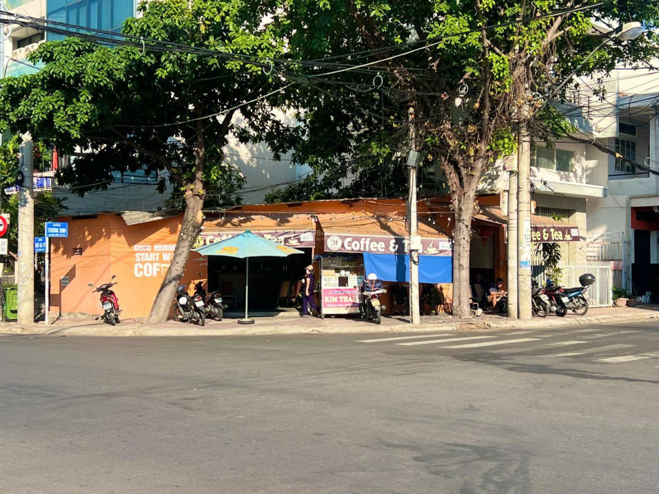 Bán lô góc ngã 4 Ngô Gia Tự, Nha Trang đoạn 2 chiều mặt tiền ngang 15,6m