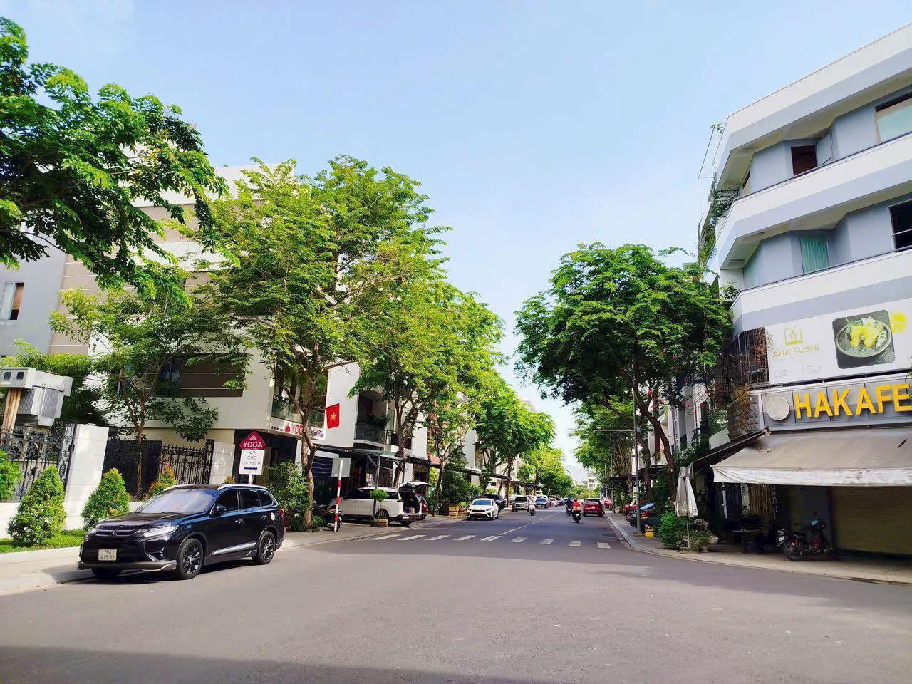 Bán nhà 4 tầng mặt tiền A2 Văn Tiến Dũng VCN Phước Hải, Nha Trang