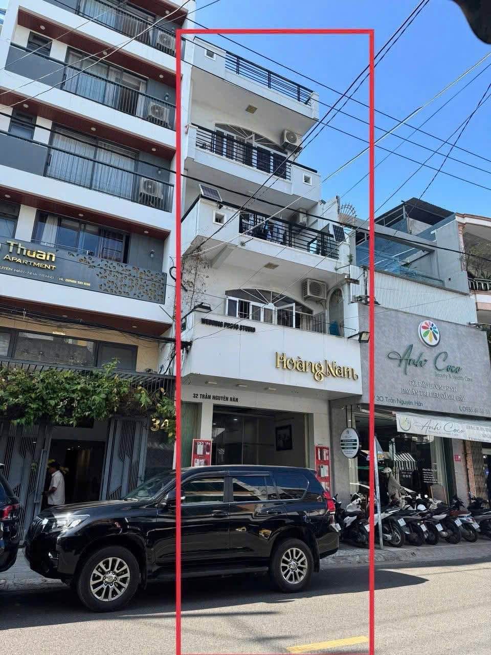 Bán nhà 4 tầng mặt tiền đường Trần Nguyên Hãn, Nha Trang, 5p đi ra Biển 18.5tỷ