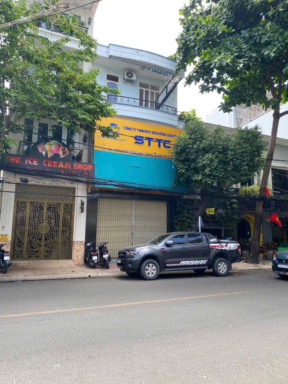 Bán nhà mặt tiền Trần Nhật Duật - Nha Trang ngang 5,4m