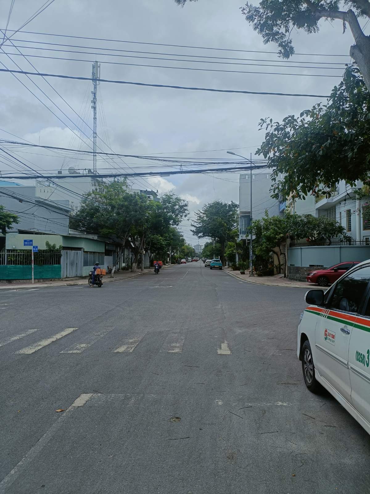 Bán nhà mặt tiền đường Phùng Hưng, Phước Long