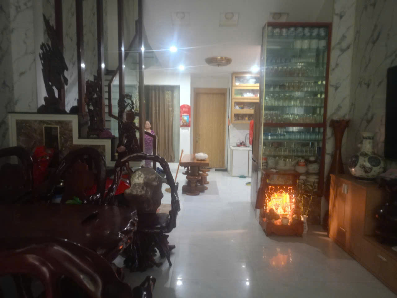 HẠ GIÁ 500 TRIỆU – NHÀ 6 TẦNG MẶT TIỀN HỒNG LĨNH, NHA TRANG. DT 93.5M2. GIÁ 21.8 Tỷ