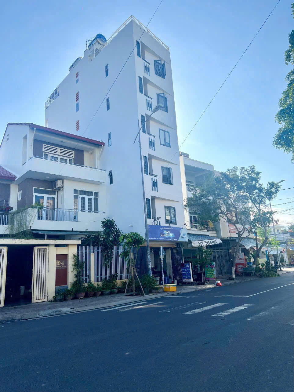 LVCC BÁN TÒA CĂN HỘ MẶT TIỀN ĐƯỜNG PHÙNG HƯNG - PHƯỚC LONG NHA TRANG ( CÓ THANG MÁY ). Giá 12ty500