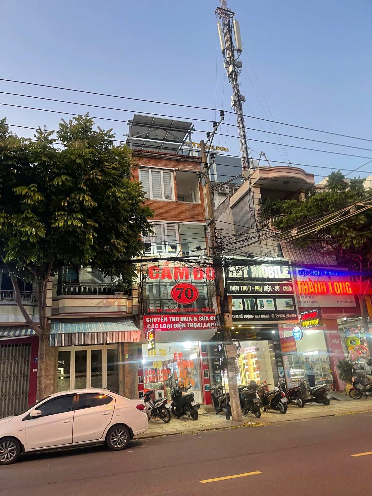 Bán nhà 4 tầng góc 2 mặt tiền đường Dã Tượng, Nha Trang