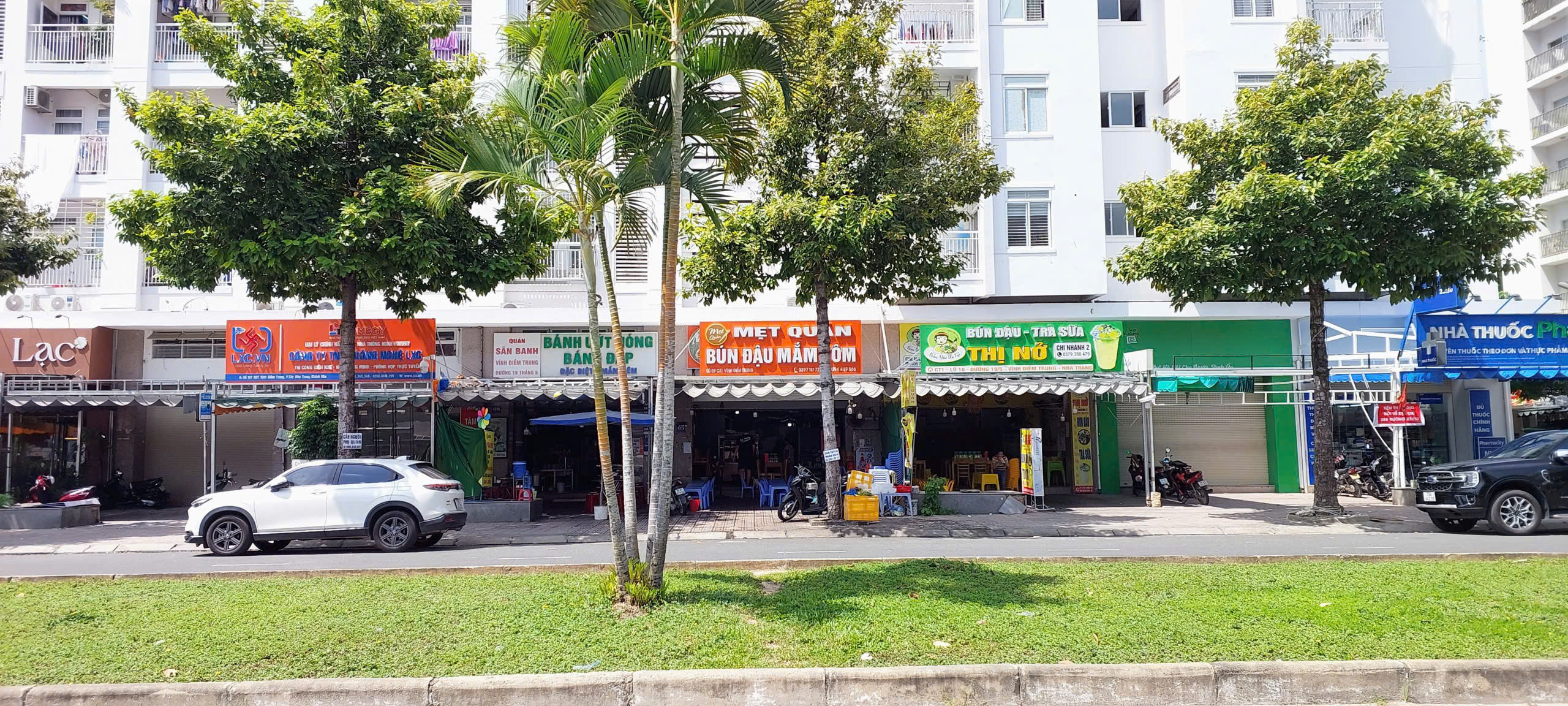 Shophouse CT1 Vĩnh Điềm Trung - mặt đường 19/5 ; đối diện SIÊU THỊ GO. Dt 86.8m2. Giá 4.6ty