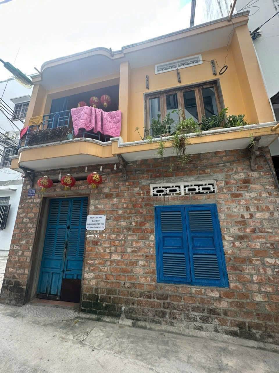 Bán căn góc 2 tầng hẻm xe hơi đường Hoàng Hoa Thám ngay trung tâm Nha Trang