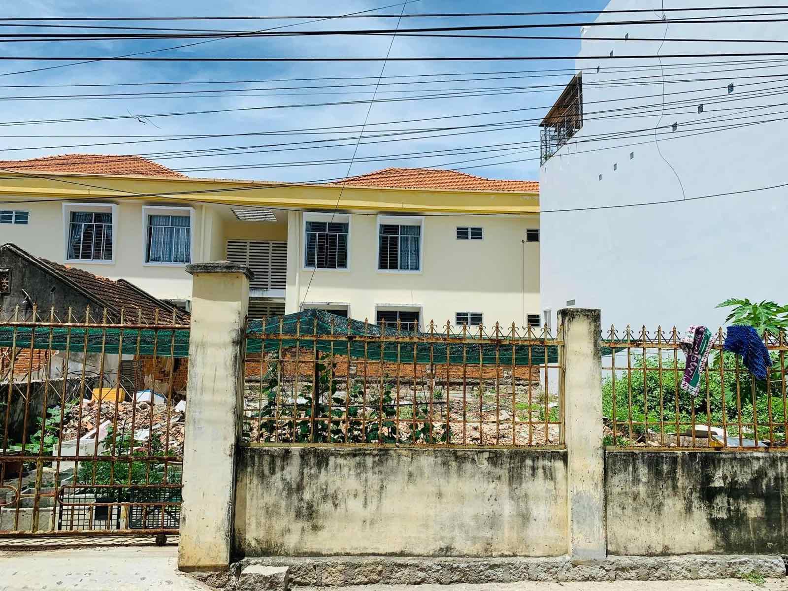 Bán lô đất ngang 12m hẻm ô tô đường Dương Hiến Quyền - Nha Trang