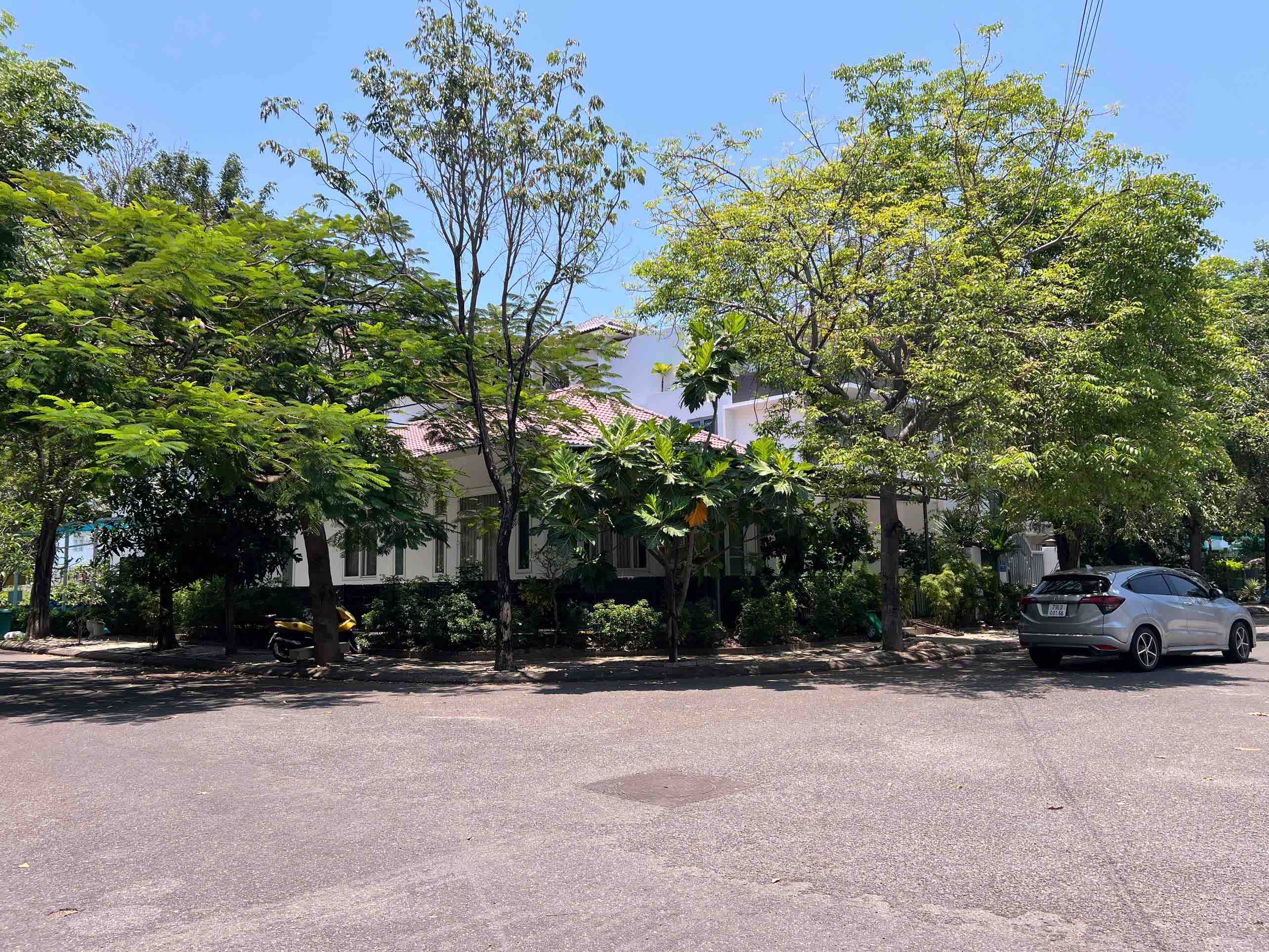 Bán Biệt thự Sân Vườn, lô góc Dự án An Viên, Nha Trang, cách Biển 300m