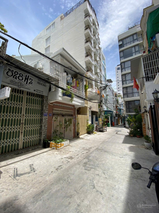 Bán nhà khu vực Quân Trấn, Hùng Vương, Nha Trang giá bán chỉ 140tr/m2