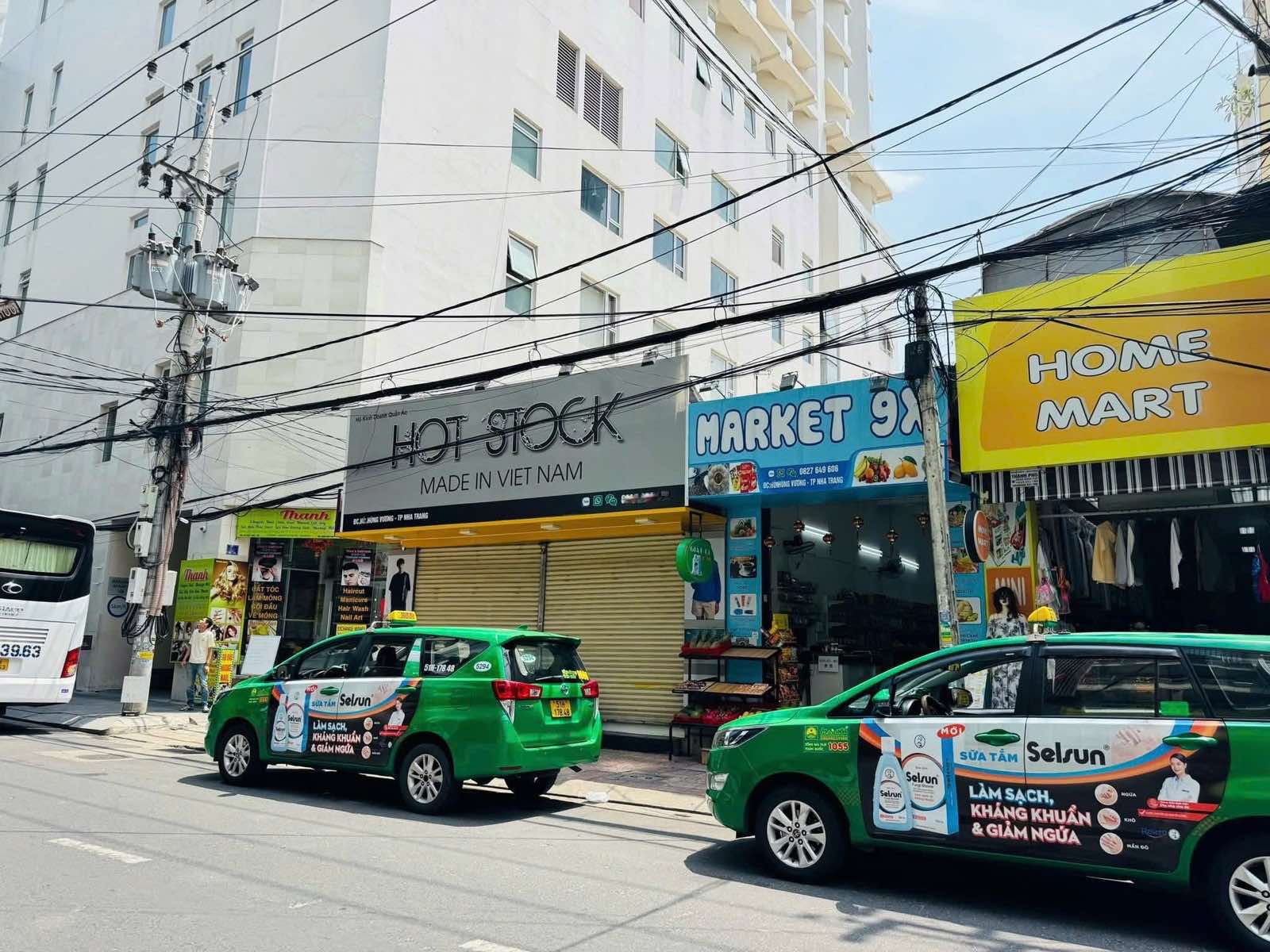 Bán nhà mặt phố đường Hùng Vương, khu phố Tây Nha Trang