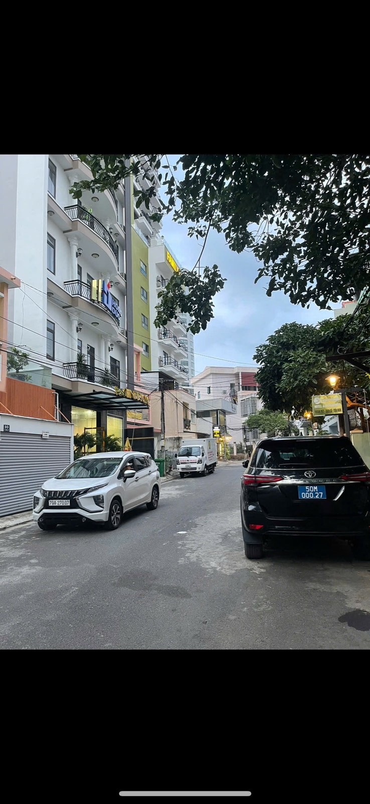 Bán nhà mặt tiền đường Lý Thường Kiệt, ngay gần chợ Đầm