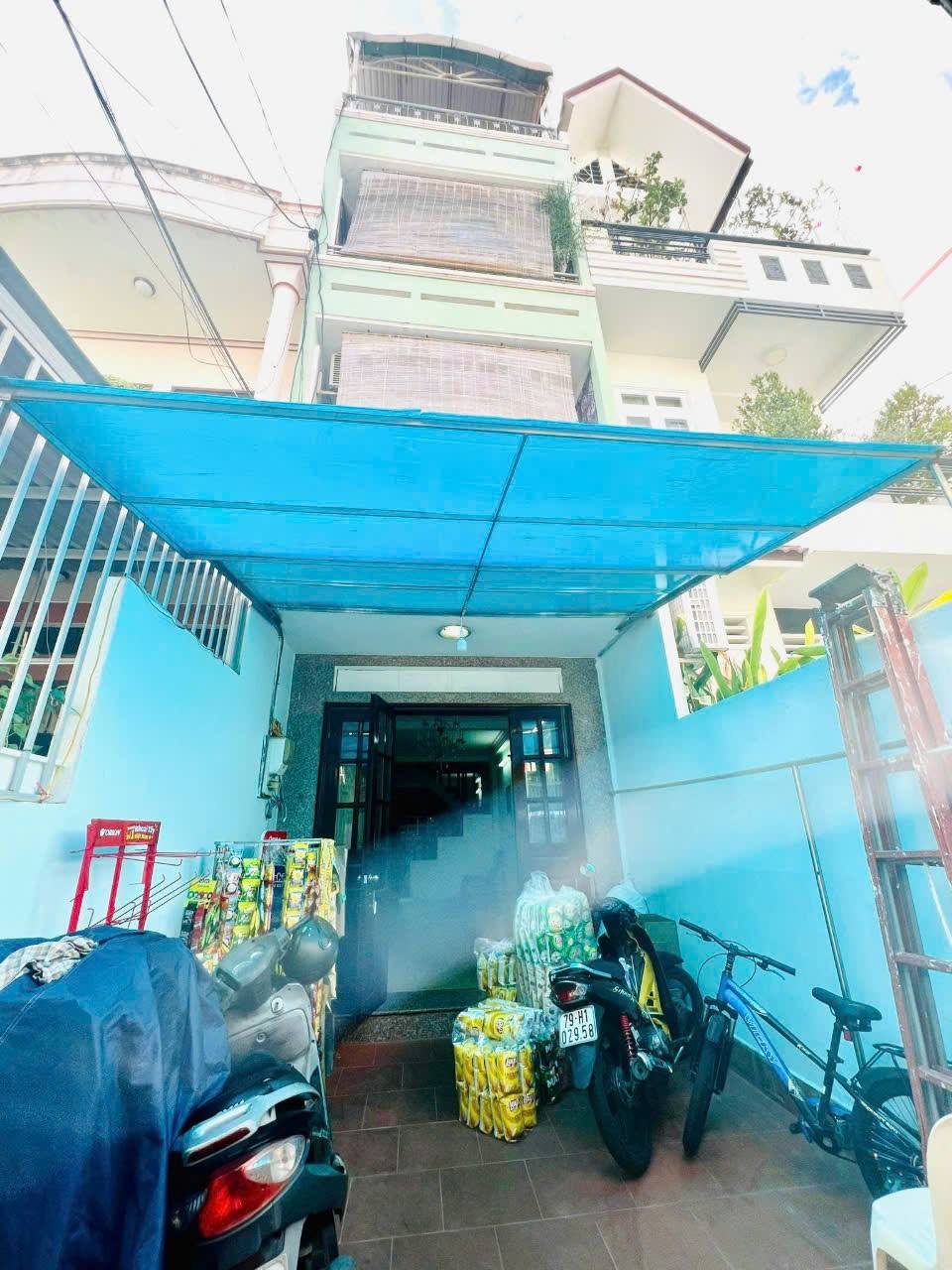 Bán nhà 3 tầng hẻm ô tô thông đường Hồng Bàng - Bạch Đằng, Nha Trang