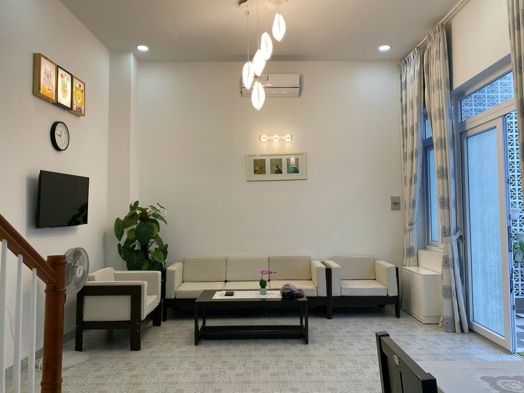 Bán nhà hẻm Ô tô đường Lý Thánh Tôn, Nha Trang, cách Biển 700m