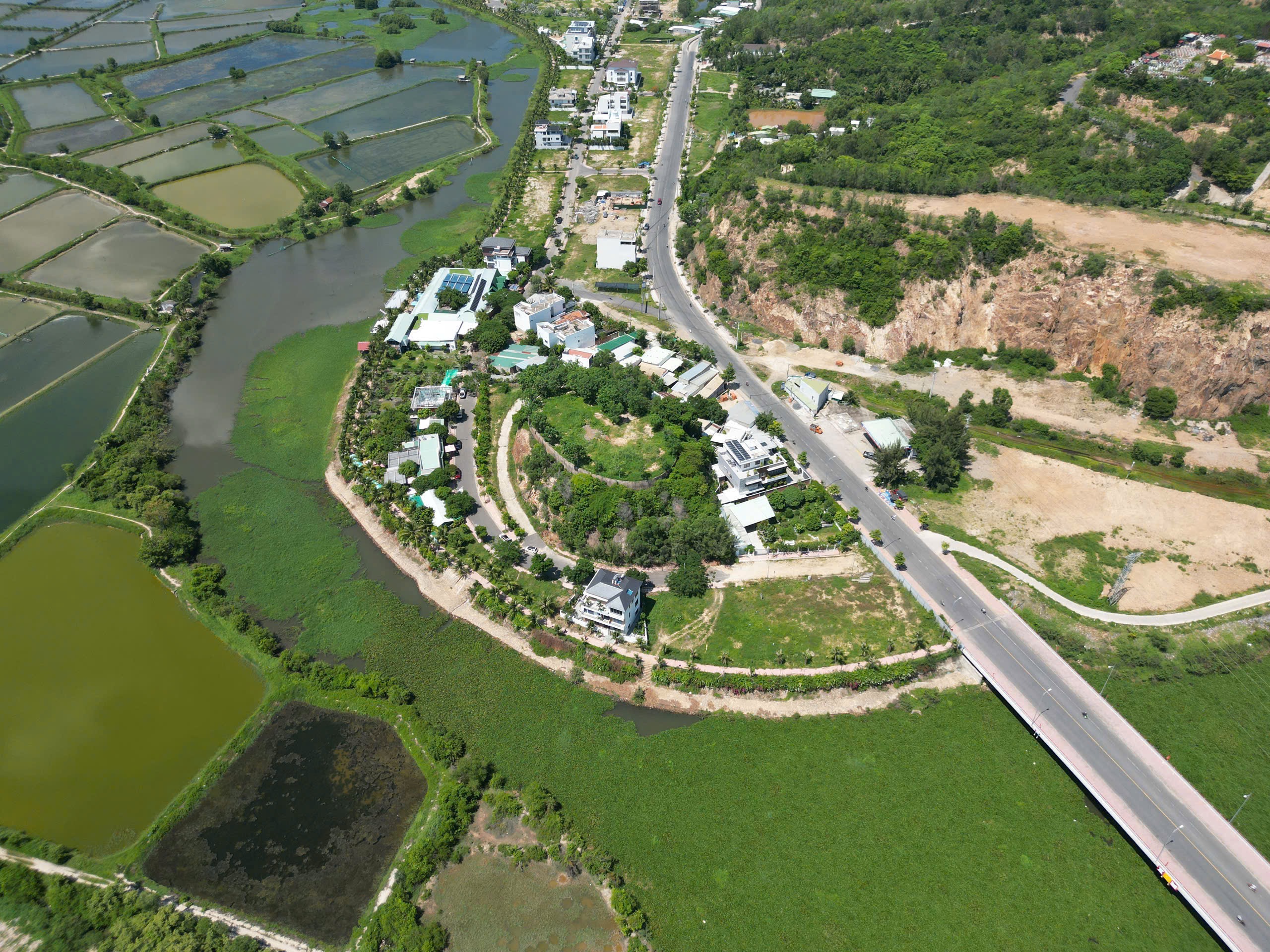 Bán lô Biệt thự BT01, View Sông - Dự Án Ven Sông Tắc Nha Trang