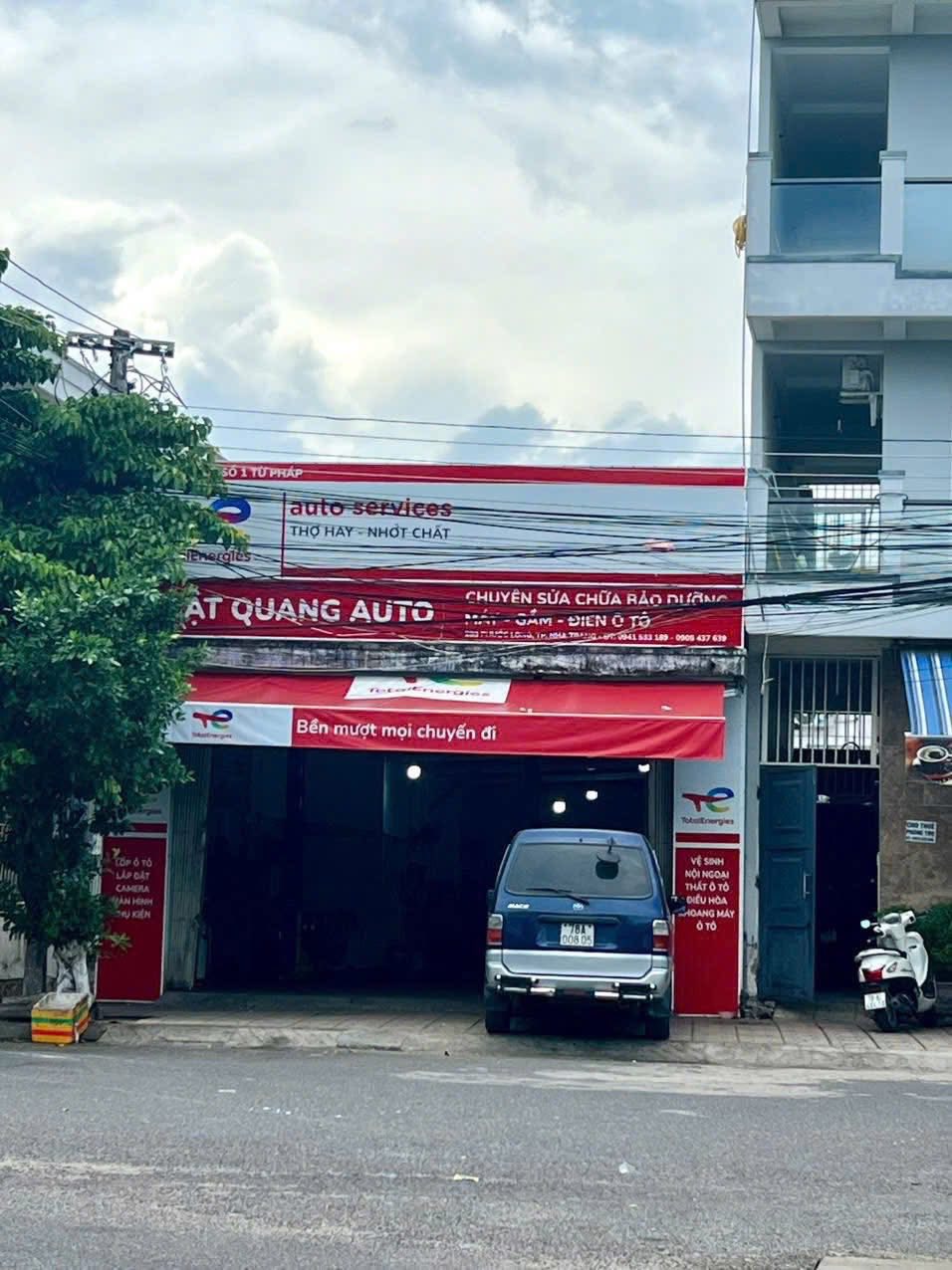 Bán Nhà 3 Mặt Tiền Đường Phước Long, Nha Trang 165m2 10.7 Tỷ