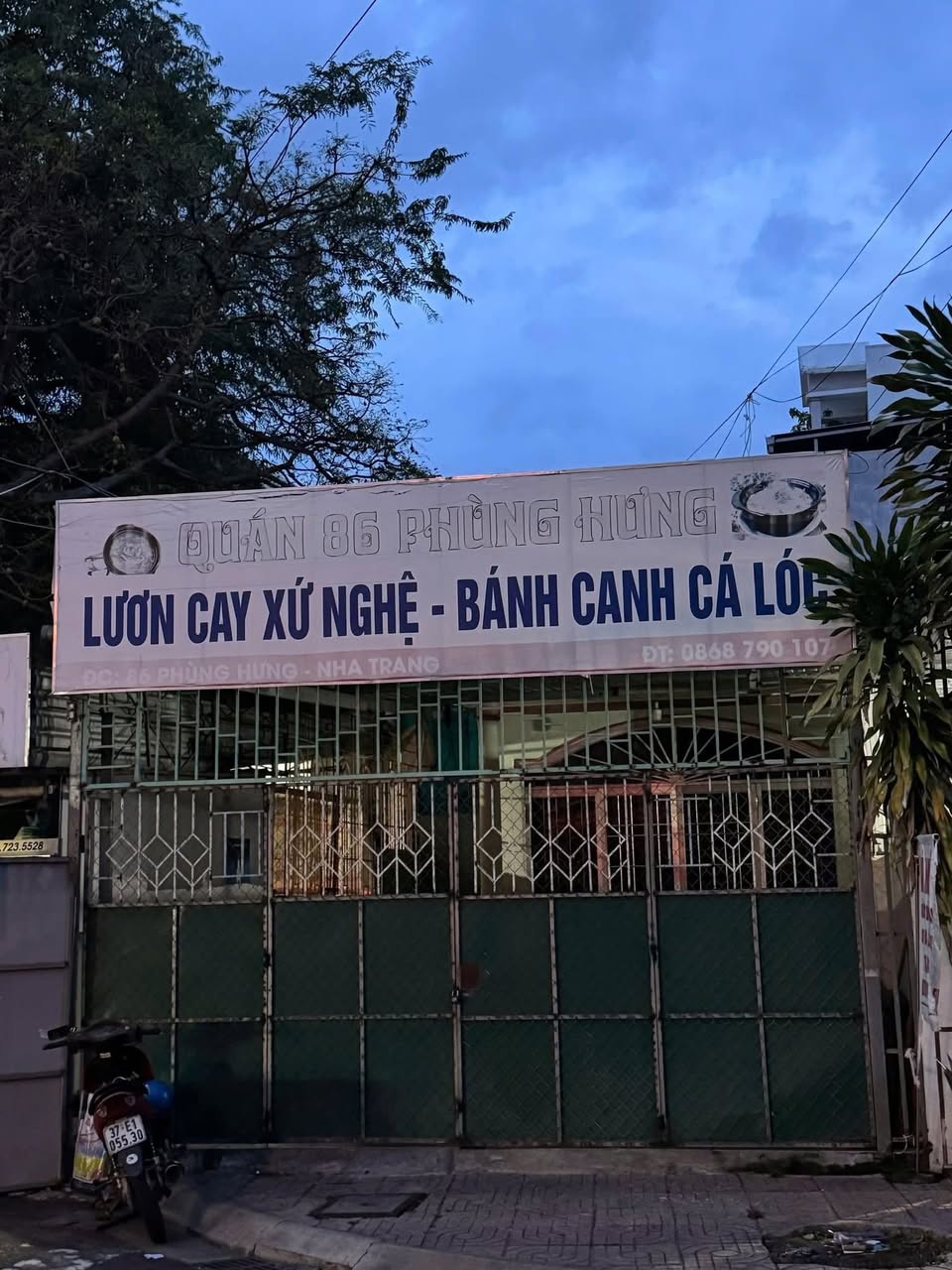 Bán nhà mặt tiền Phùng Hưng - Phước Long, Nha Trang, giá rẻ 6,6 tỷ