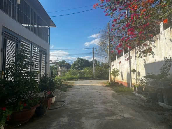 Bán lô đất Diên An - đường ô tô - sổ hồng thổ cư - gần Phú Ân Nam 2. DT 69.7m2. Giá 1ty350