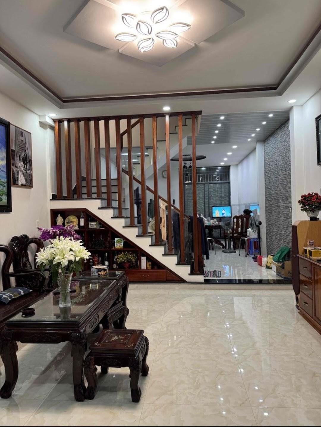 Bán nhà mặt đường Hoàng Đình Giong, P. Phước Long, TP. Nha Trang