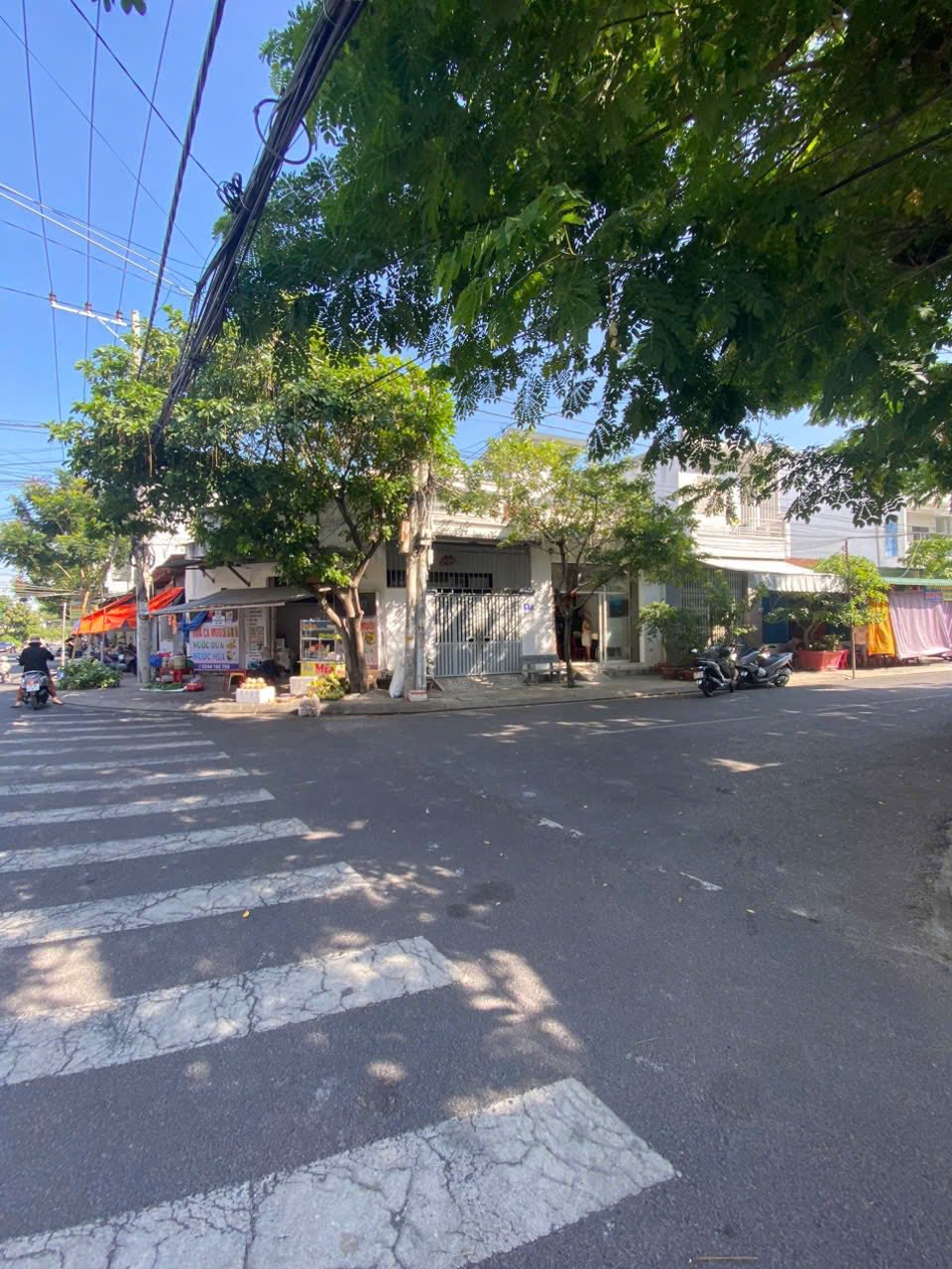 Bán căn nhà góc đường Phùng Hưng, Phước Long, Nha Trang