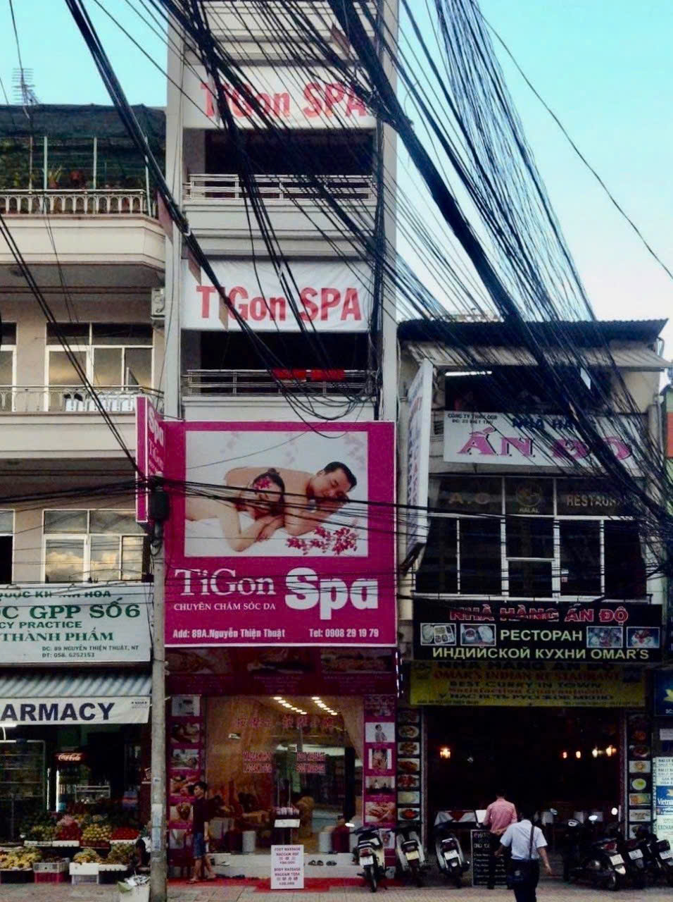 Bán Nhà 6 tầng mặt tiền đường Nguyễn Thiện Thuật. DT 23.5m2. Giá 14 Tỷ. - Tp Nha Trang 