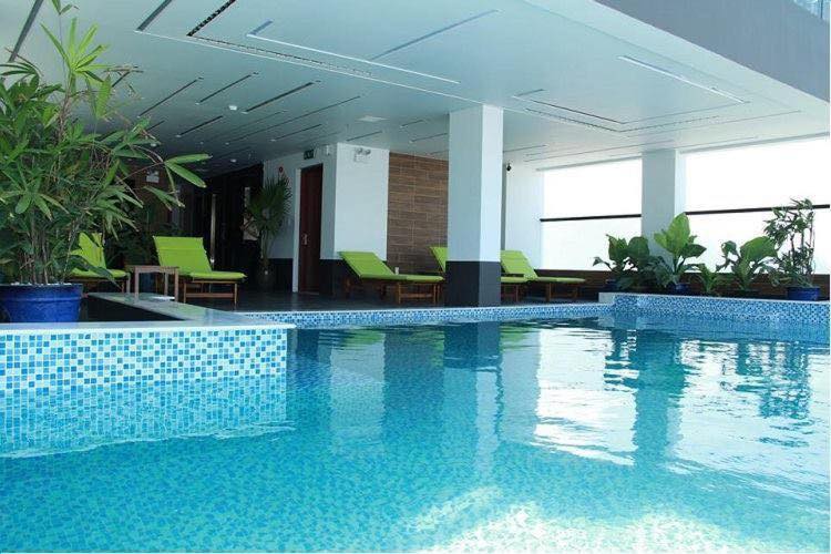 Bán khách sạn 15 tầng đường Nguyễn Thị Minh Khai, Nha Trang