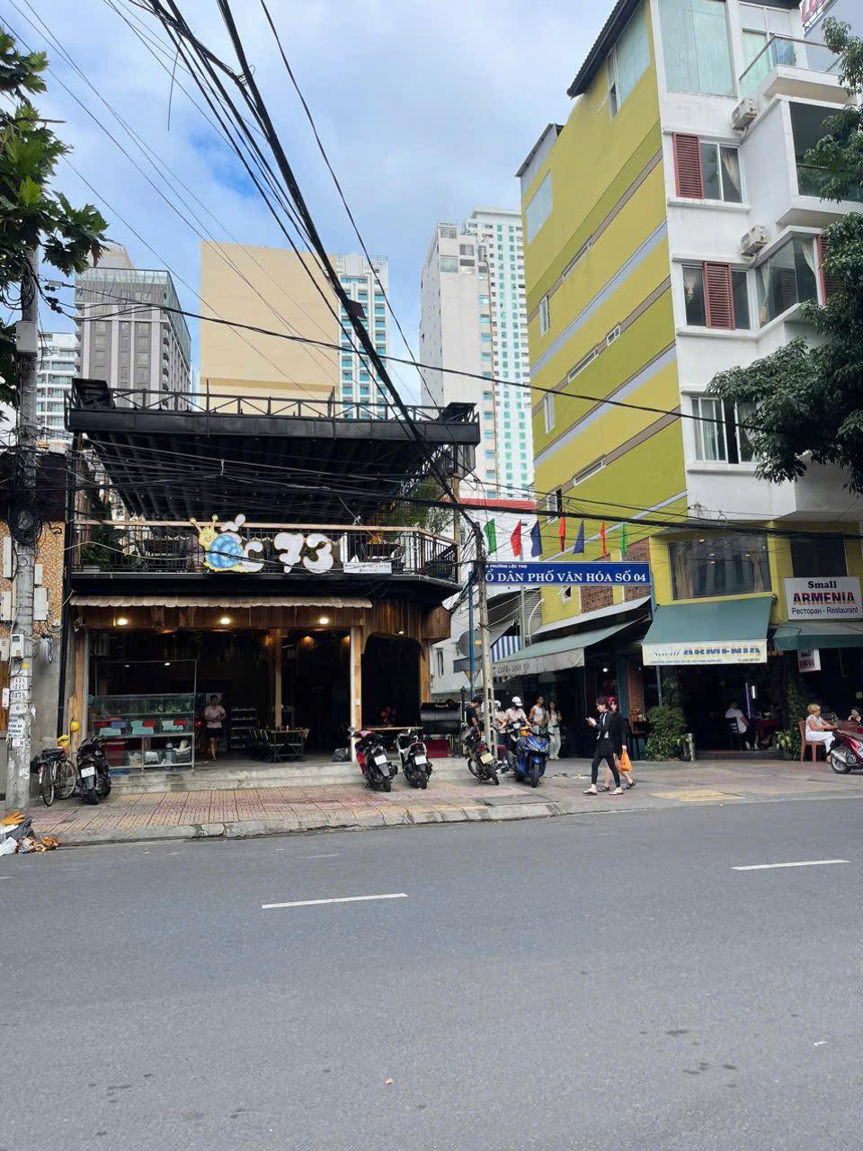 Bán nhà căn góc đường Nguyễn Thiện Thuật, Nha Trang