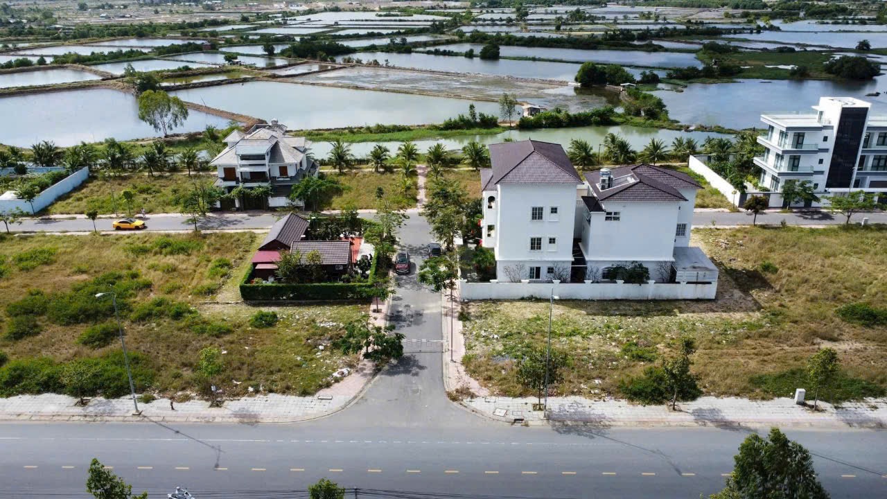 Bán lô Liền kề 105m2 - Dự Án Ven Sông Tắc Nha Trang