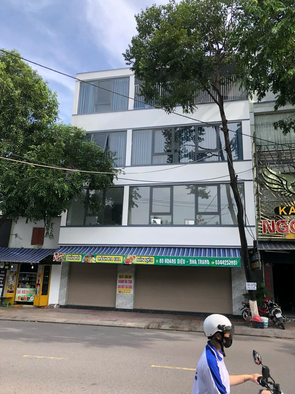 Nhà Mặt tiền Hoàng Diệu - ngang 10m * ra biển Trần Phú: 650m. Dt 49.2m2. Giá 13ty