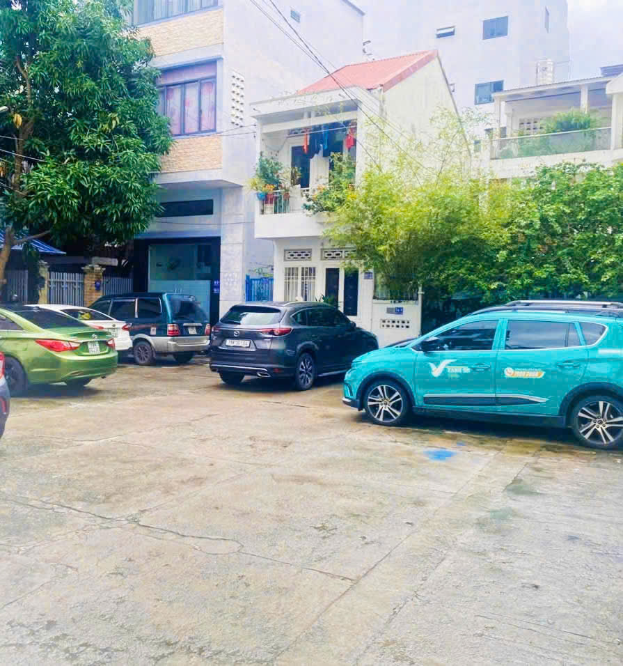 [ Nhà phố Tây đường Ô TÔ - 4,5 tỷ ] ** Cách biển Trần Phú : 220m **